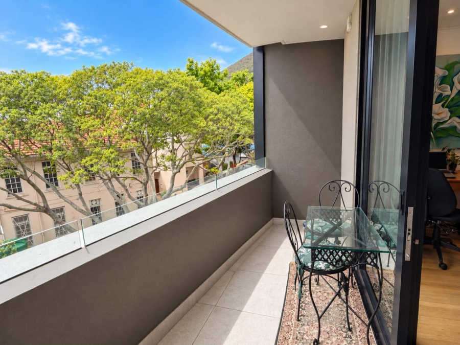 1 Bedroom Property for Sale in Three Anchor Bay Western Cape